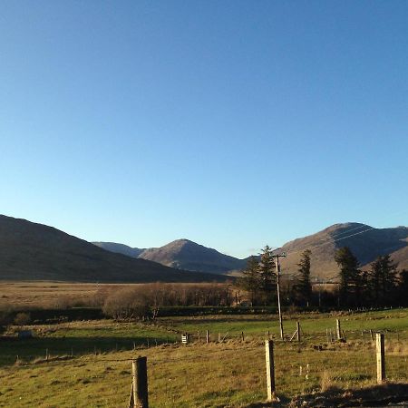 Railway View - Connemara Acomodação com café da manhã Recess Exterior foto