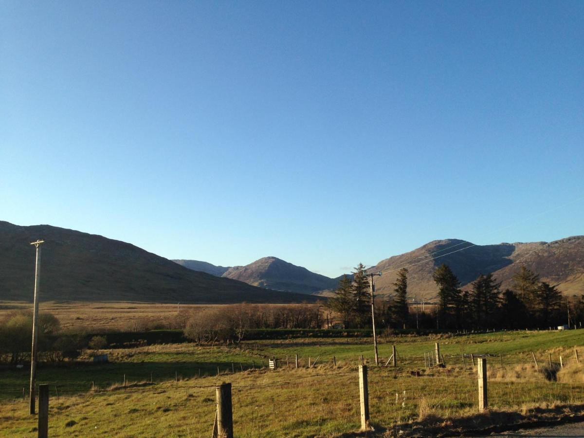 Railway View - Connemara Acomodação com café da manhã Recess Exterior foto